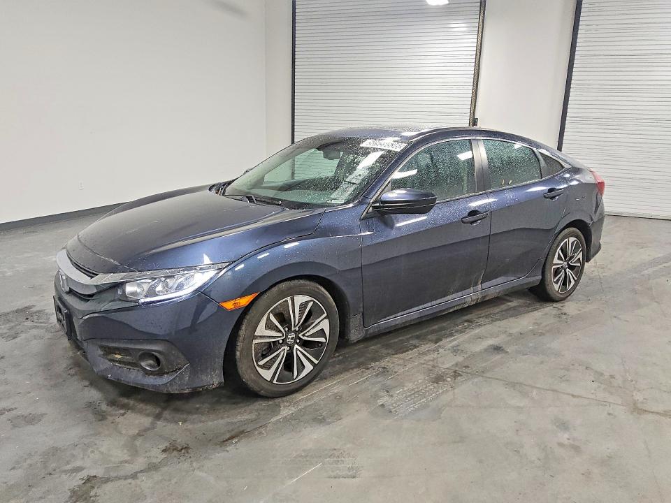 2017 HONDA CIVIC — VIN 2HGFC1F77HH631137