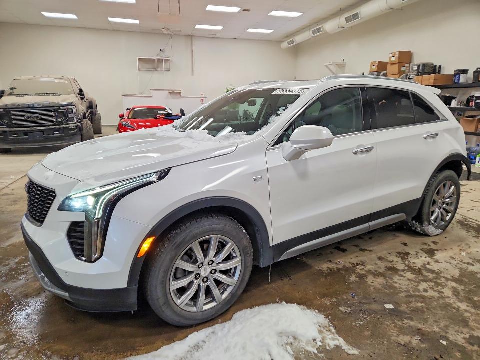 2020 CADILLAC XT4 — VIN 1GYFZDR48LF085436