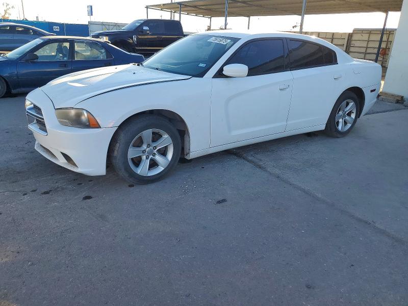 2013 DODGE CHARGER SE — VIN 2C3CDXBG9DH622381