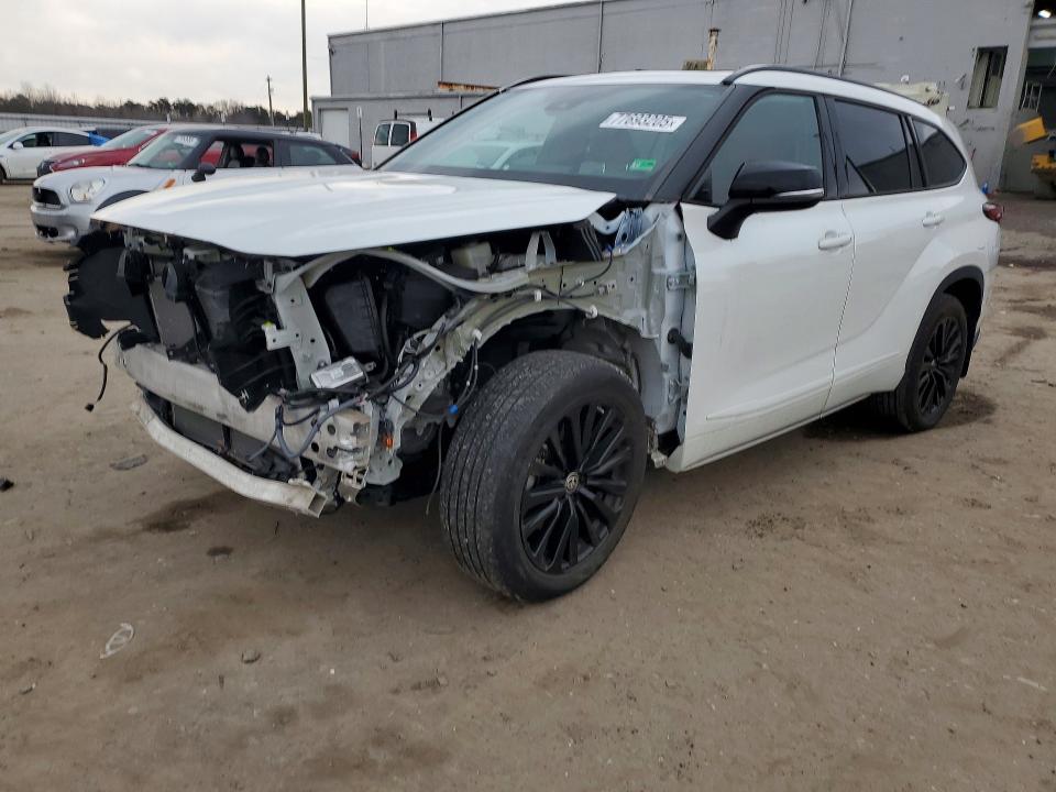 2023 TOYOTA HIGHLANDER — VIN 5TDKDRBH2PS017538