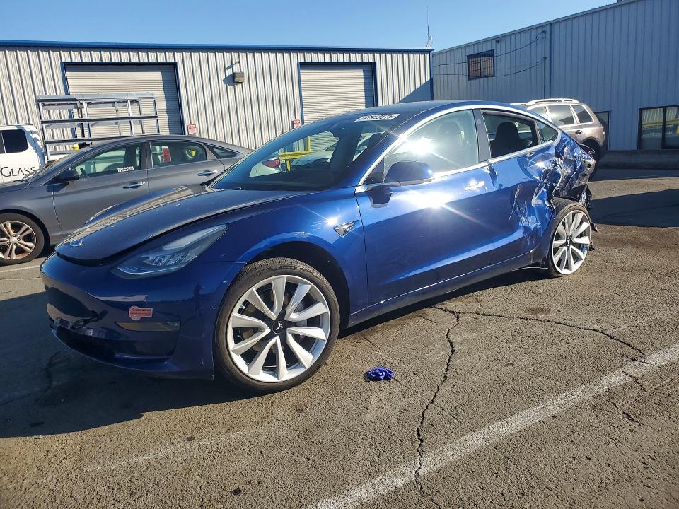 2020 TESLA MODEL 3 — VIN 5YJ3E1EB8LF746748