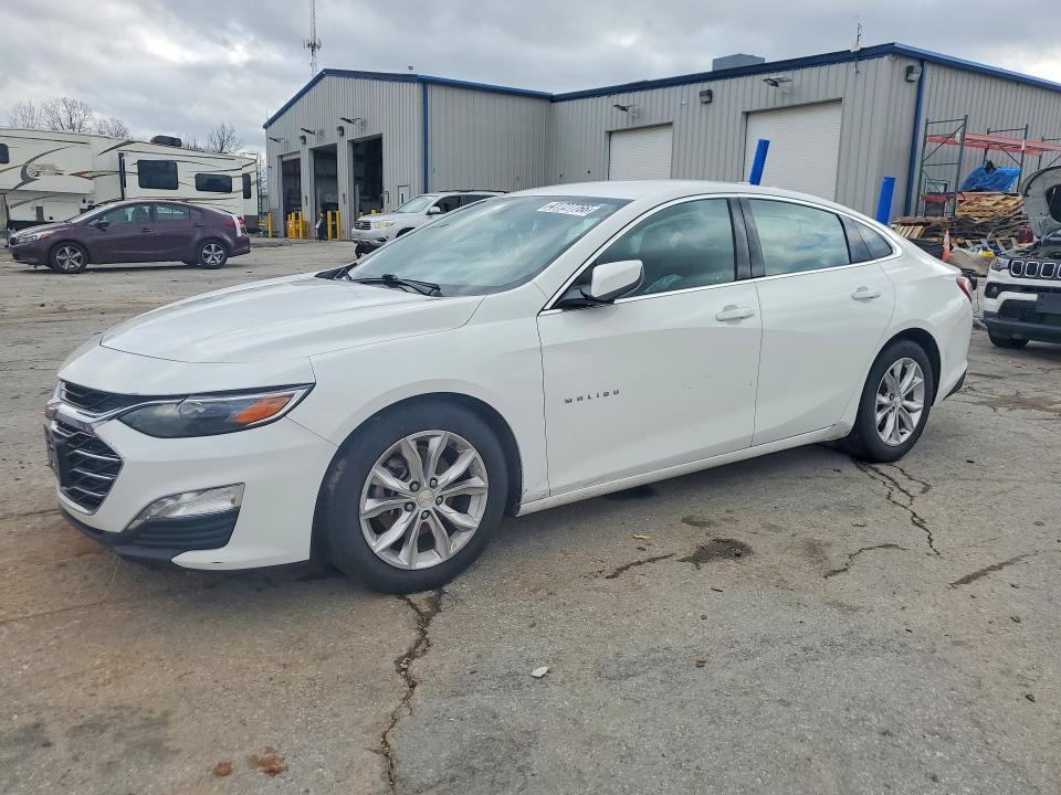 2020 CHEVROLET MALIBU — VIN 1G1ZD5ST3LF030698