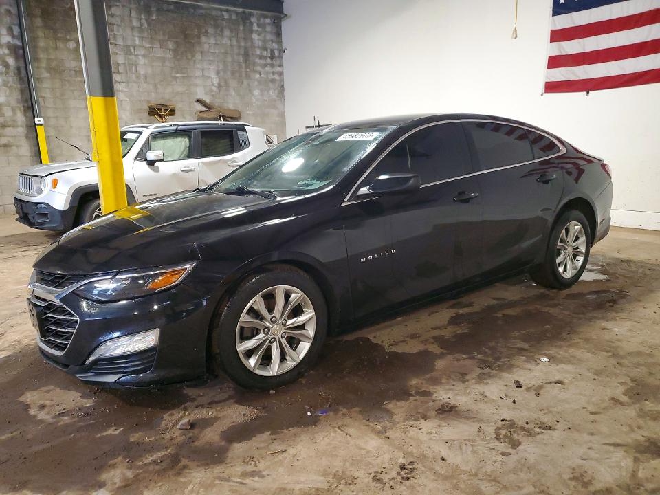 2019 CHEVROLET MALIBU — VIN 1G1ZD5ST9KF138337