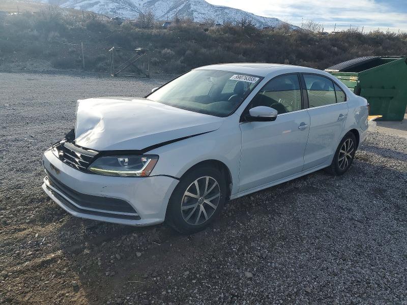 2017 VOLKSWAGEN JETTA SE — VIN 3VWDB7AJ2HM365264