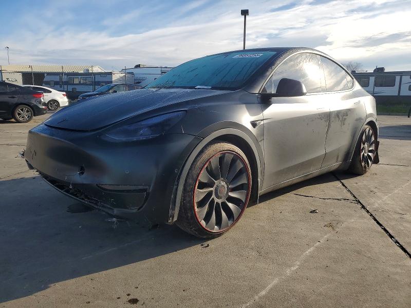 2022 TESLA MODEL Y — VIN 7SAYGDEF7NF336792