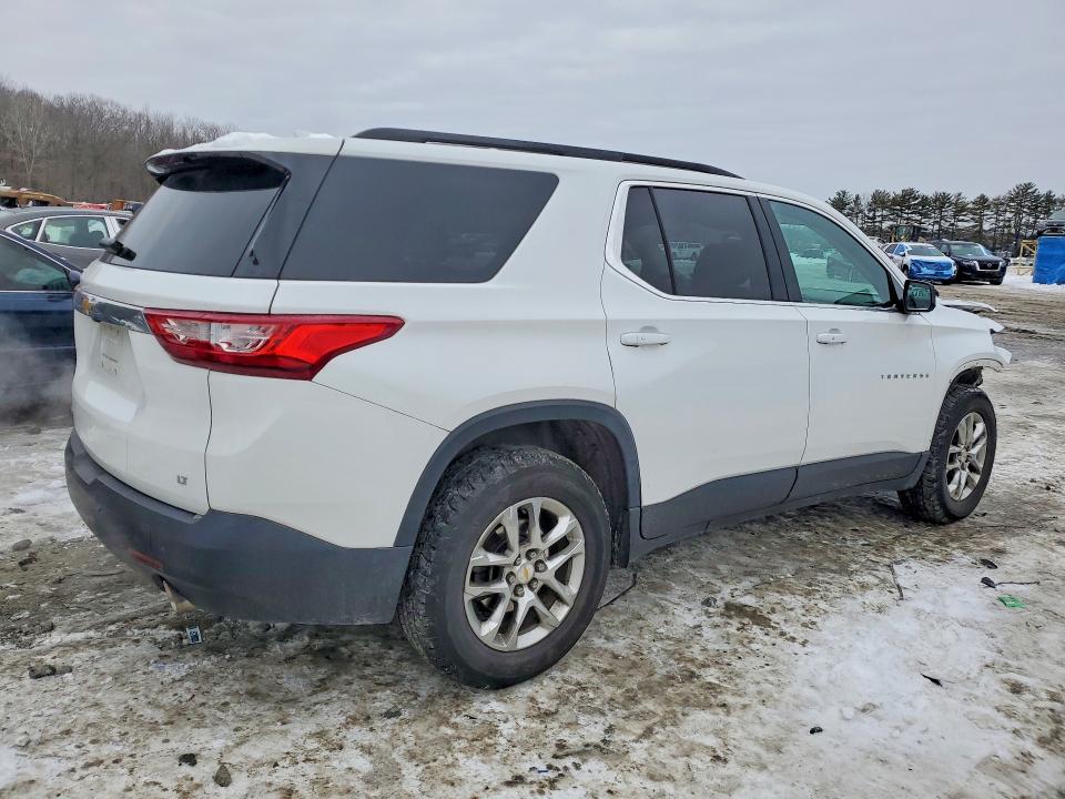 1GNEVGKW9LJ215996