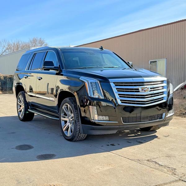 2017 CADILLAC ESCALADE — VIN 1GYS4CKJ2HR213389