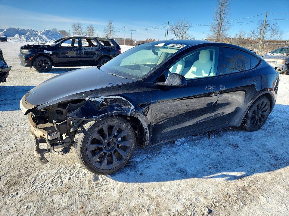 2021 TESLA MODEL Y — VIN 5YJYGDED6MF121303