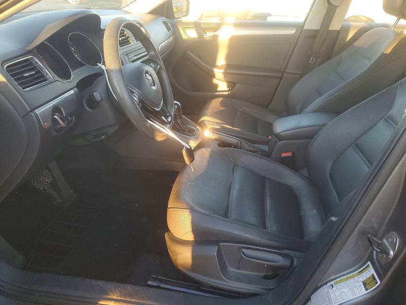 3VWD17AJ5FM205525