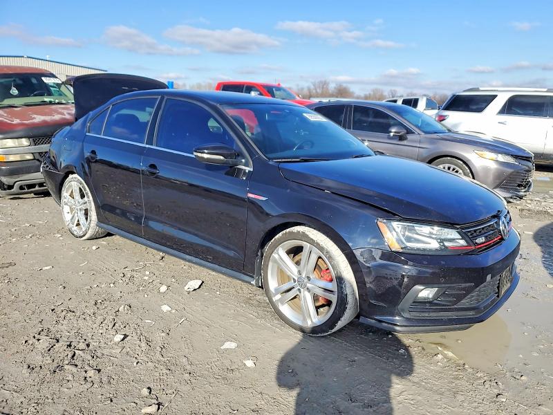 3VW4S7AJ5GM230925