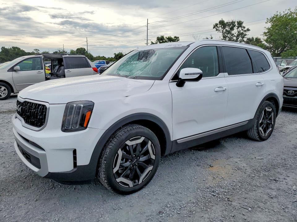 2024 KIA TELLURIDE — VIN 5XYP34GC7RG526517