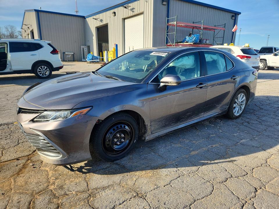 2021 TOYOTA CAMRY — VIN 4T1C11AK4MU598457