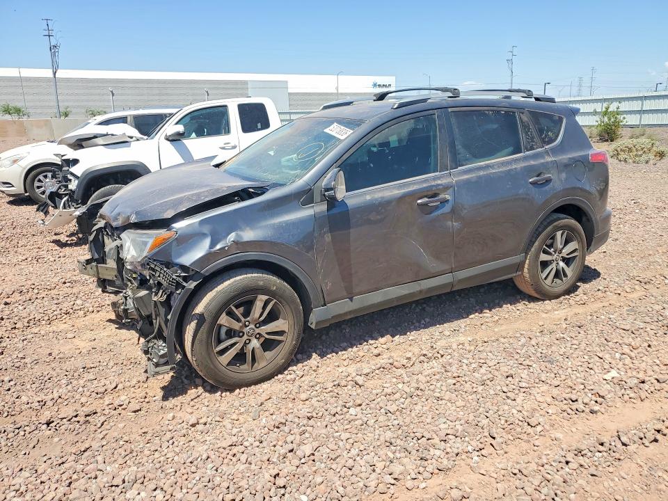 2017 TOYOTA RAV4 — VIN 2T3RFREV7HW652216