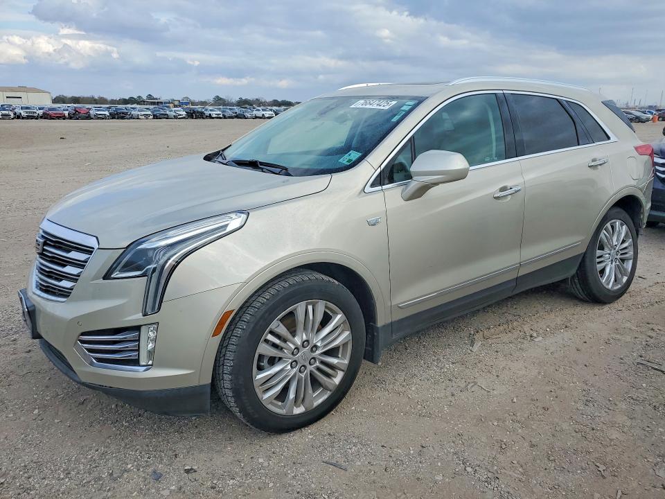 2017 CADILLAC XT5 — VIN 1GYKNCRS5HZ104680