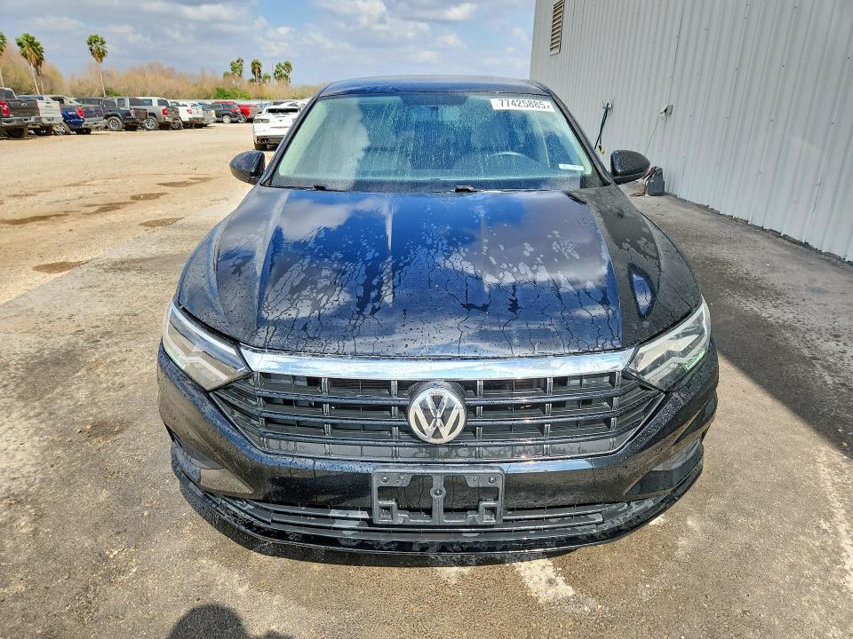 3VWC57BUXKM239723