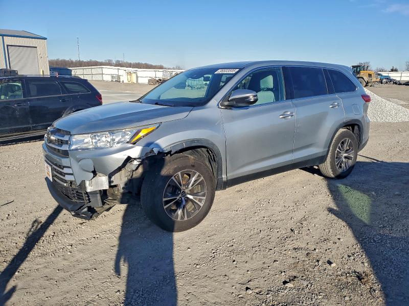 2019 TOYOTA HIGHLANDER — VIN 5TDZARFH5KS054691