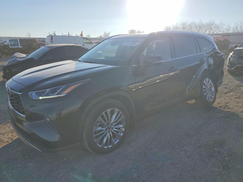 2024 TOYOTA HIGHLANDER — VIN 5TDKDRBH0RS529303