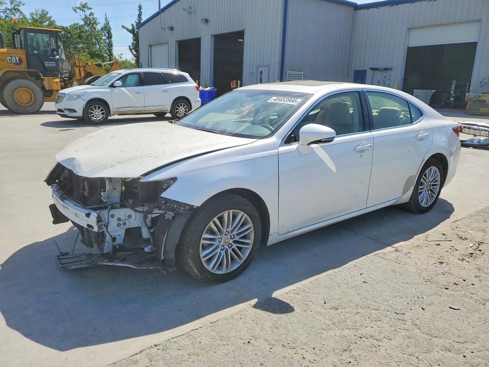 2015 LEXUS ES 350 — VIN JTHBK1GG0F2163710