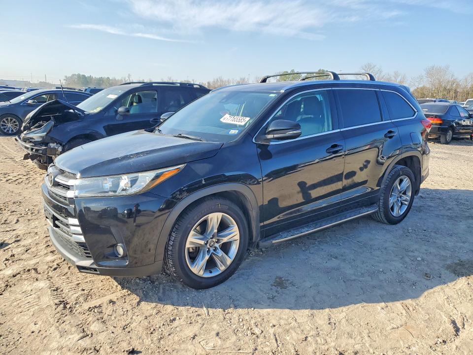 2017 TOYOTA HIGHLANDER — VIN 5TDYZRFH5HS216753