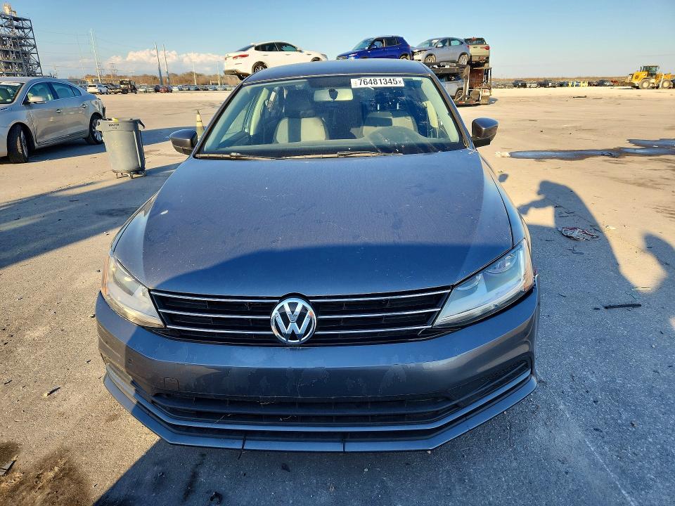 3VW2B7AJ3HM360887