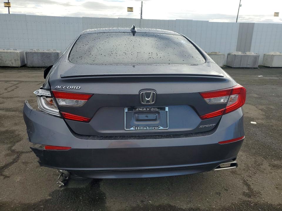 1HGCV1F36KA013565