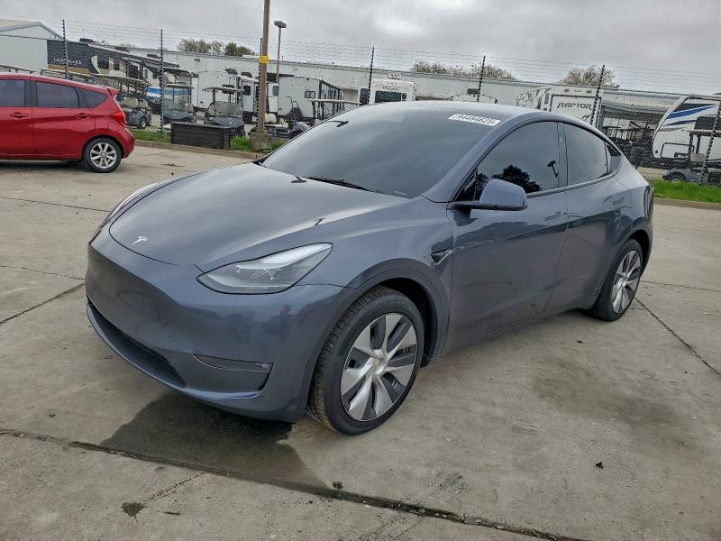 2023 TESLA MODEL Y — VIN 7SAYGDEE3PF899123