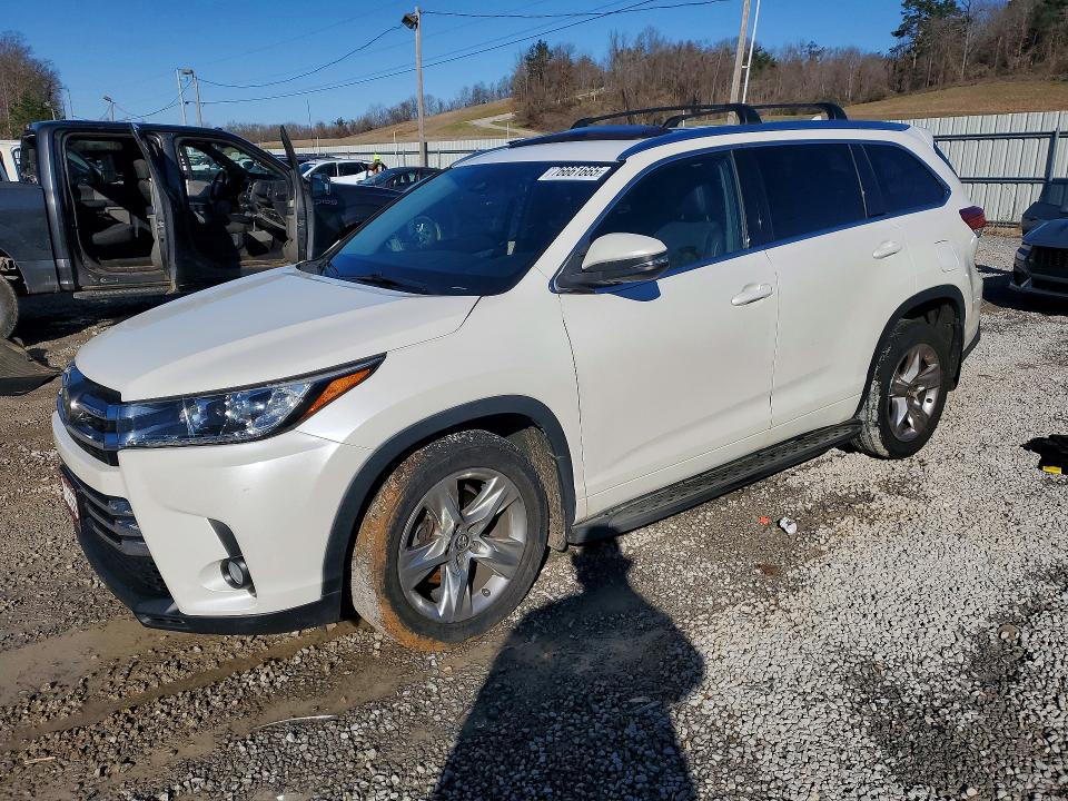 2017 TOYOTA HIGHLANDER — VIN 5TDYZRFH7HS223994