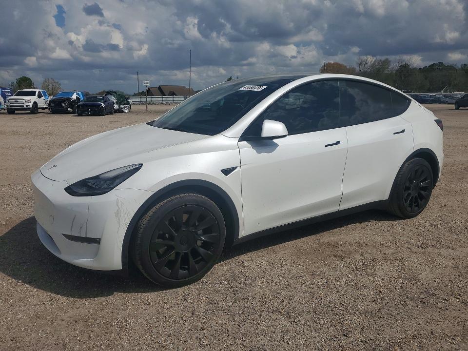 2021 TESLA MODEL Y — VIN 5YJYGDEE7MF188839
