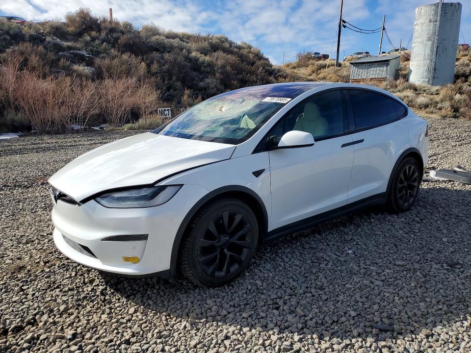 2021 TESLA MODEL X — VIN 5YJXCBE58MF326318