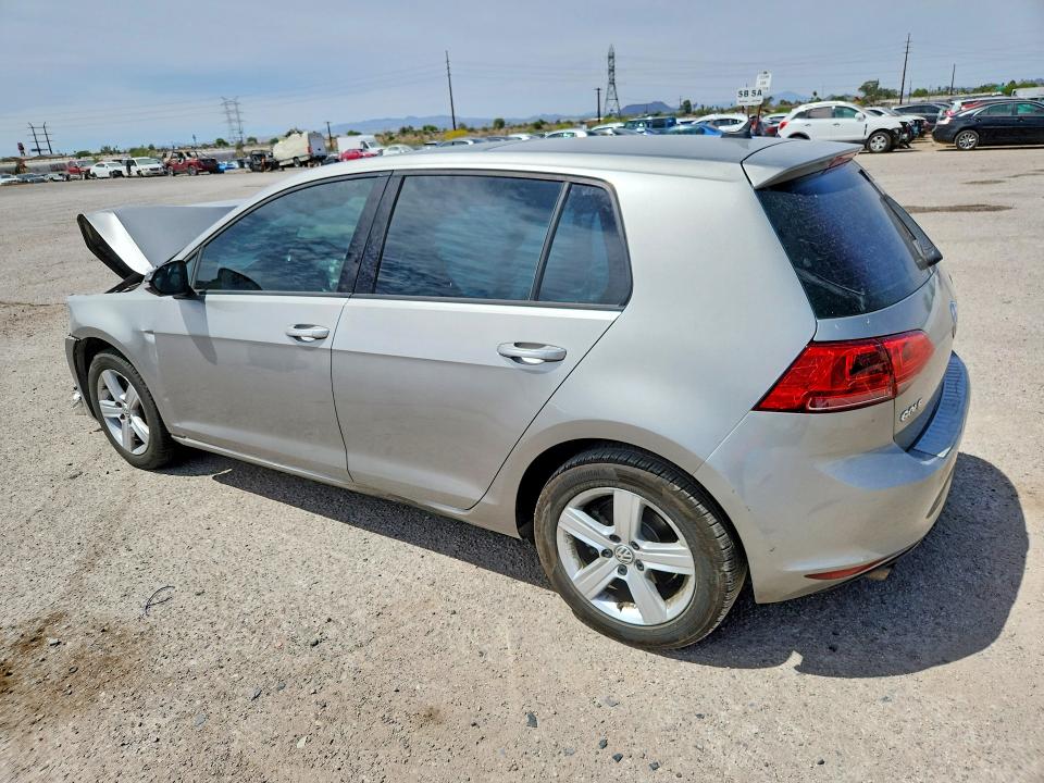 3VW217AU9HM010158