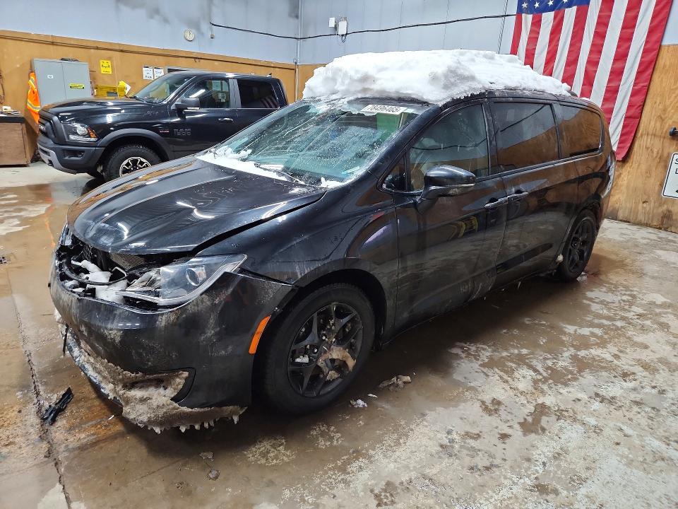 2019 CHRYSLER PACIFICA — VIN 2C4RC1GG6KR686674