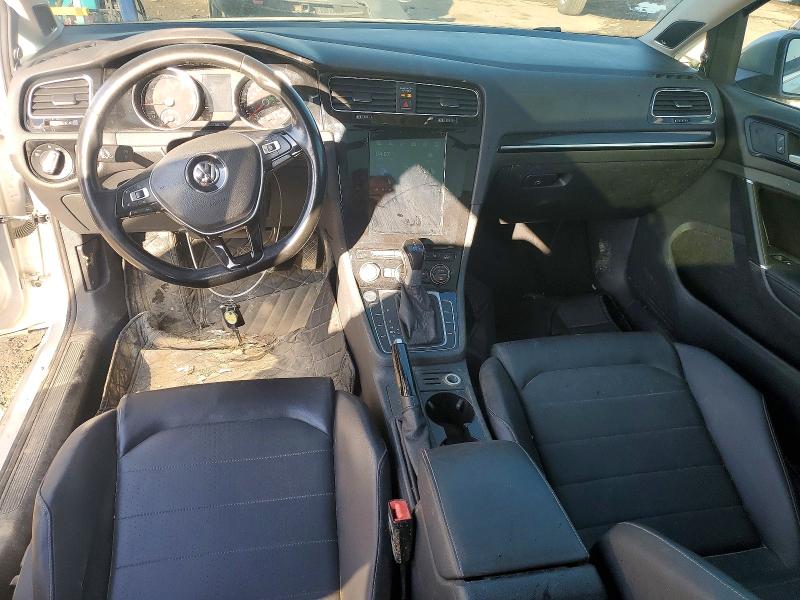 3VWCA7AU0FM506029