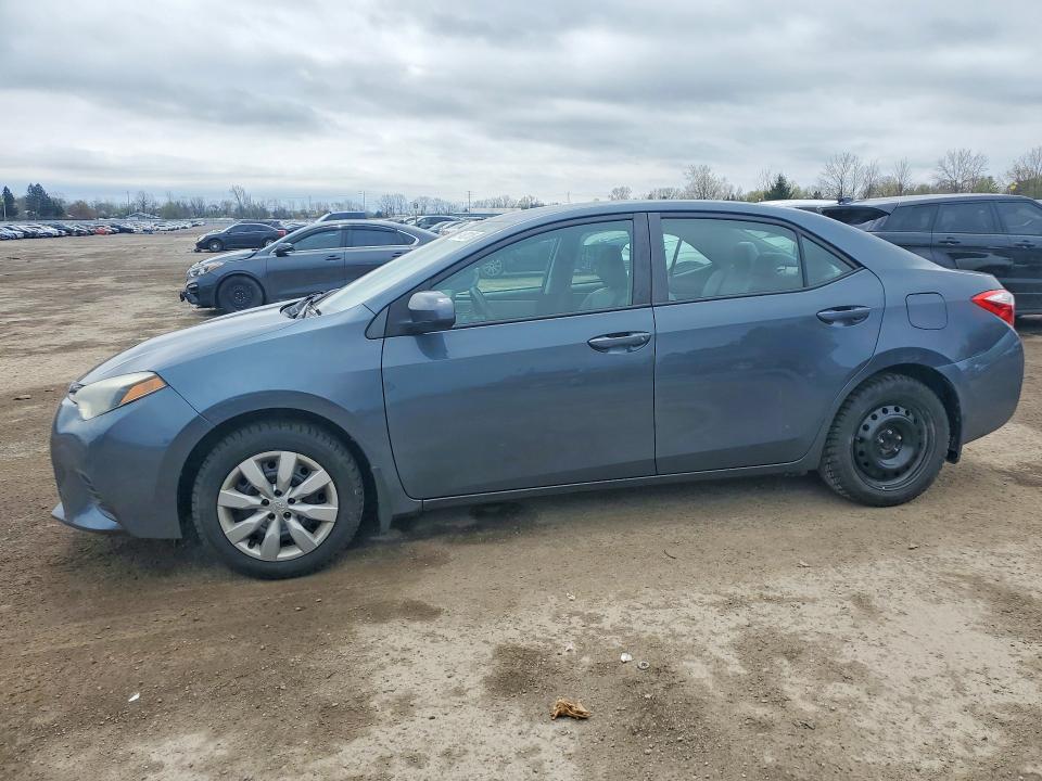 2015 TOYOTA COROLLA — VIN 2T1BURHE0FC442048