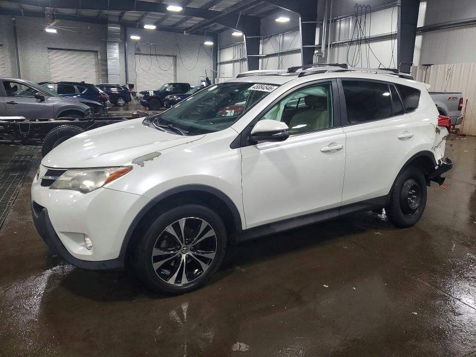 2015 TOYOTA RAV4 — VIN 2T3YFREV4FW194501