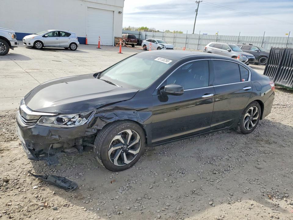 2016 HONDA ACCORD — VIN 1HGCR3F87GA017997