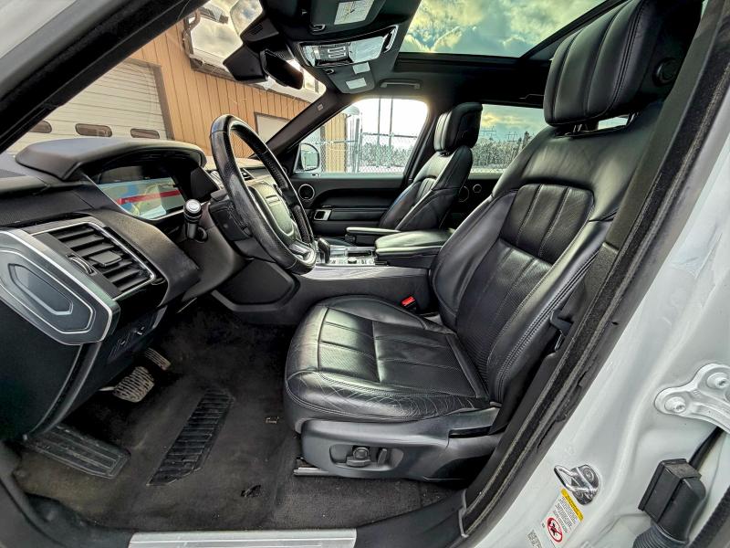 SALWR2RV6JA402846