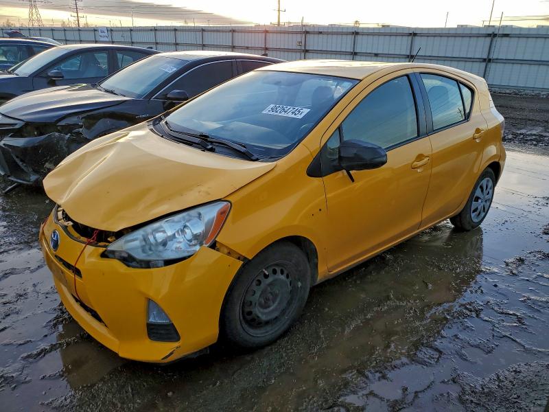 2014 TOYOTA PRIUS C — VIN JTDKDTB31E1072669