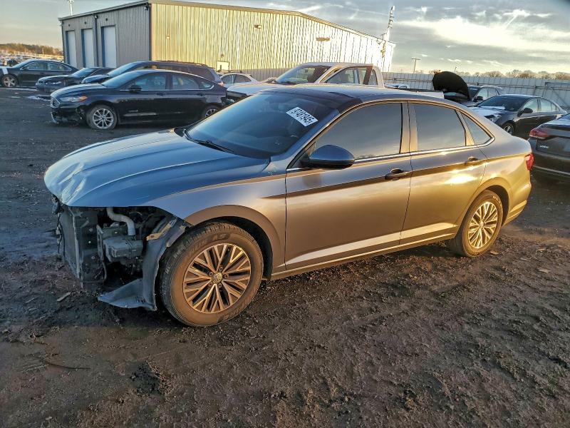 2019 VOLKSWAGEN JETTA — VIN 3VWC57BU8KM103302