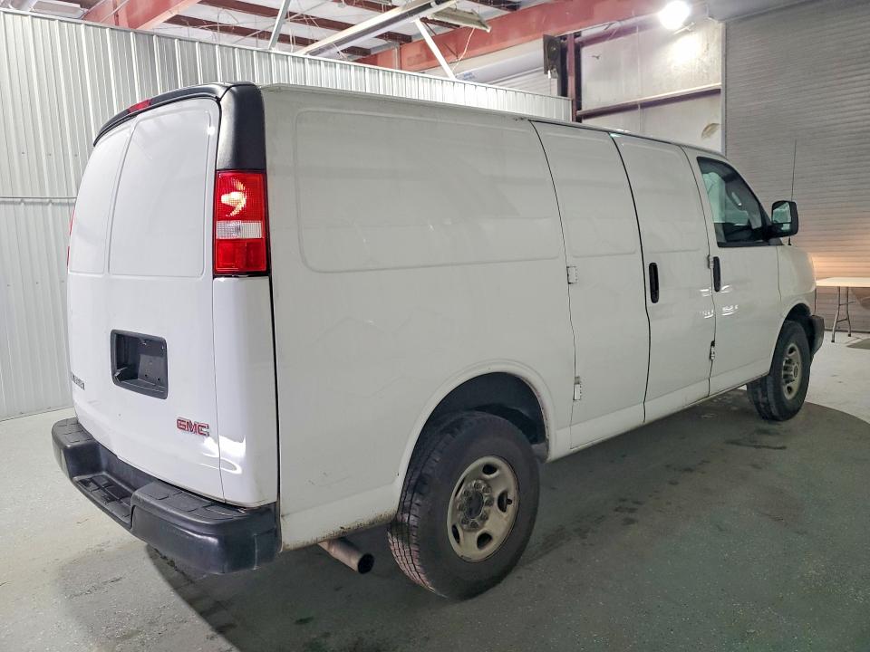 1GTW7AFP8R1102928