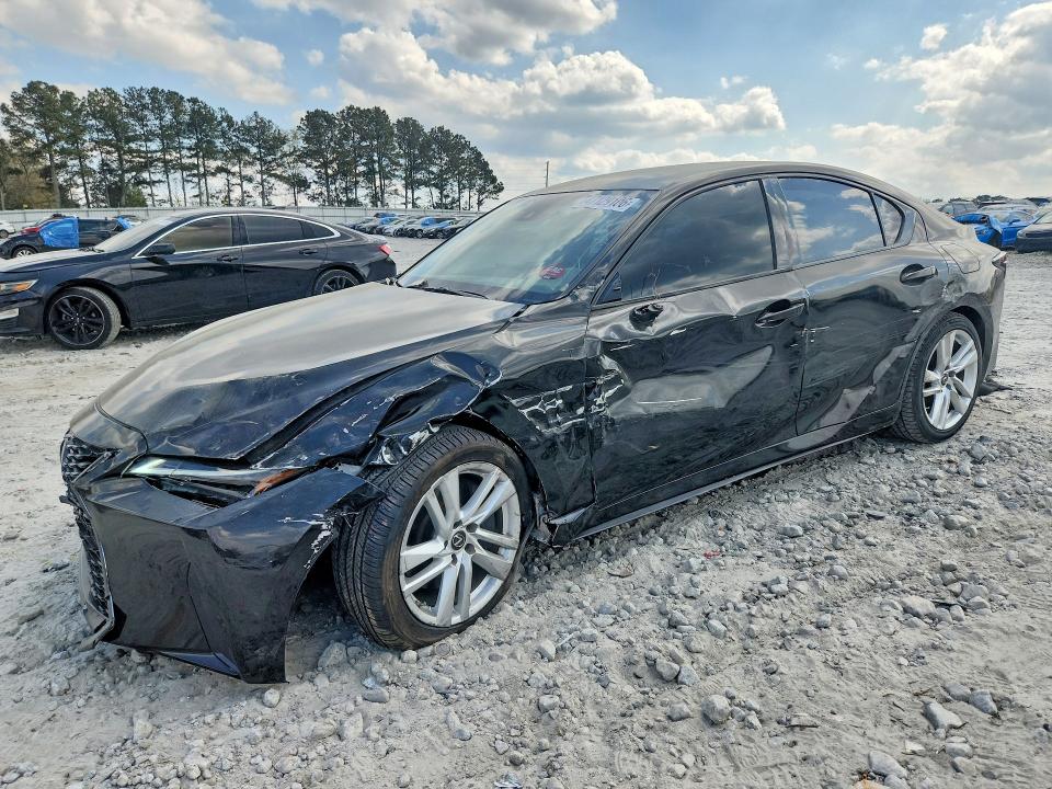 2021 LEXUS IS 300 — VIN JTHAA1D2XM5116252