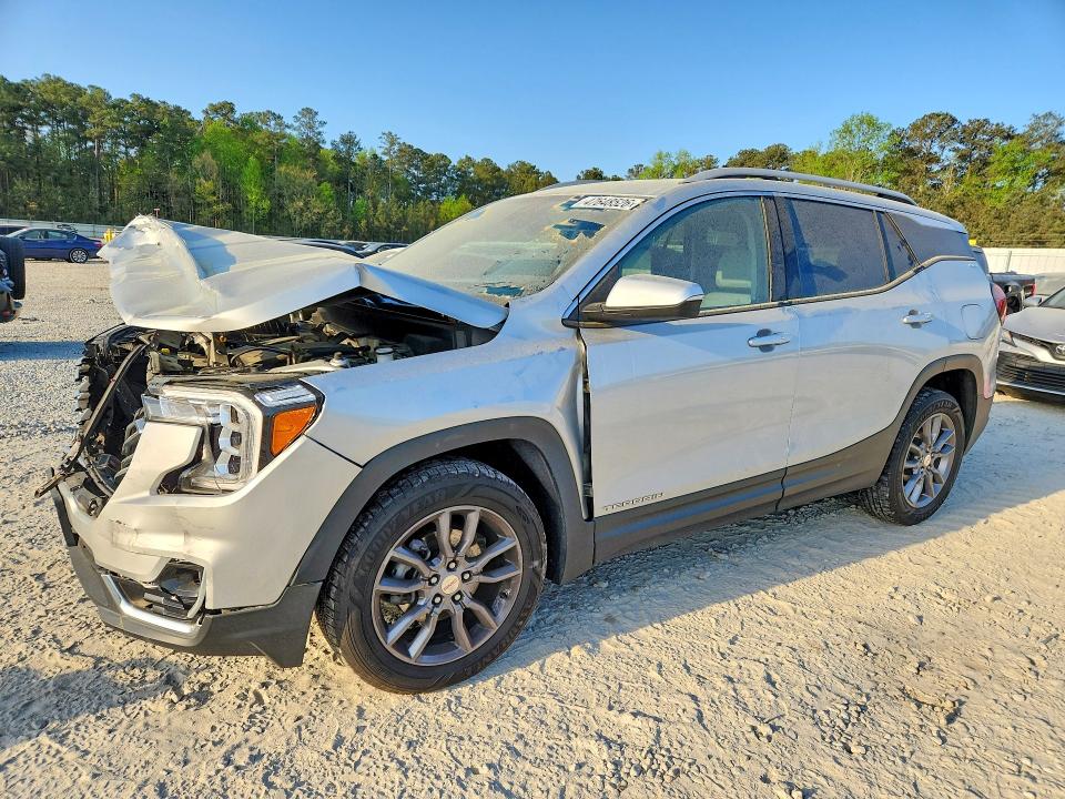 2022 GMC TERRAIN — VIN 3GKALVEV0NL182892
