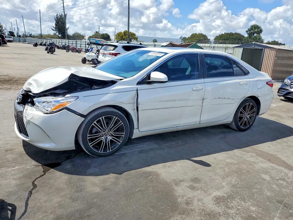2016 TOYOTA CAMRY — VIN 4T1BF1FKXGU154820