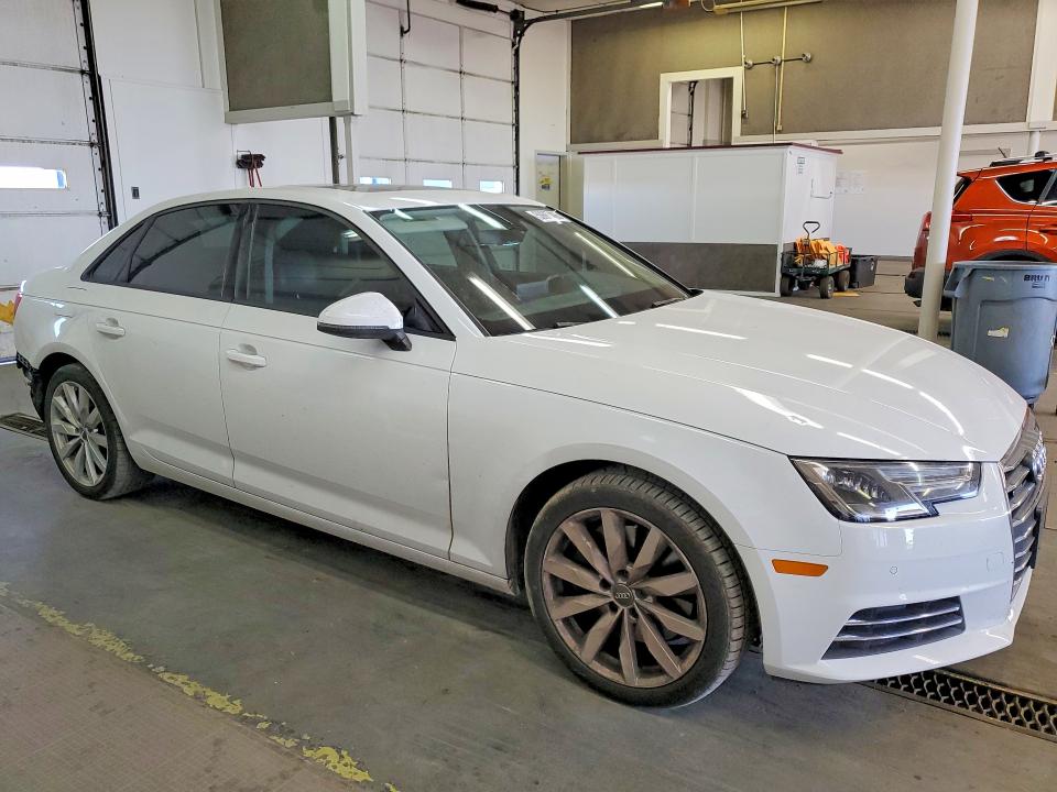 WAUANAF45HN002229