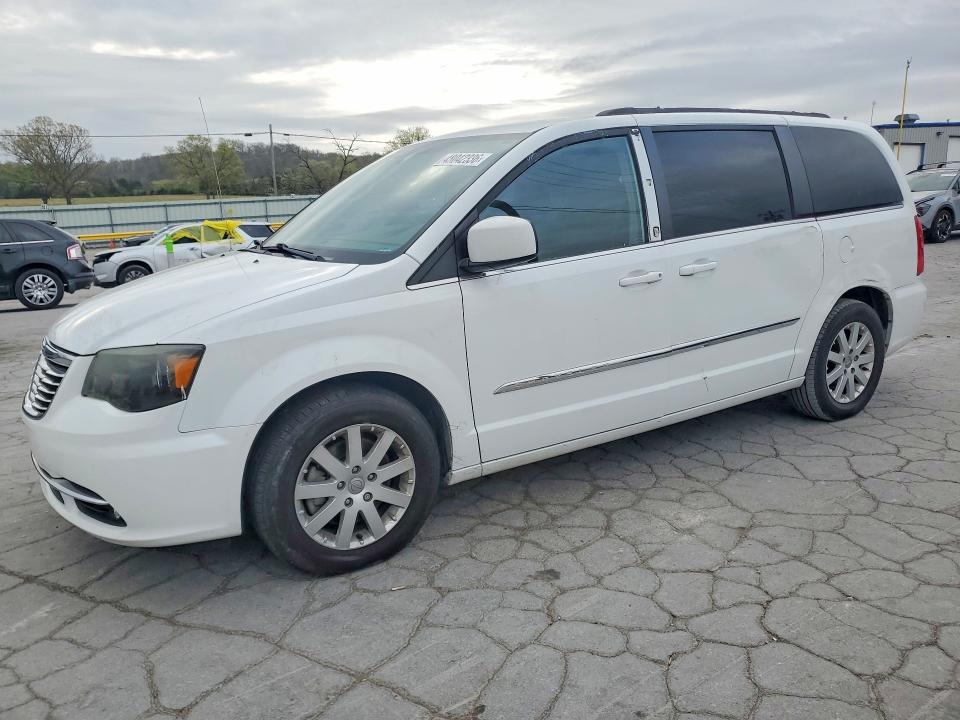 2015 CHRYSLER TOWN & COUNTRY — VIN 2C4RC1BG7FR522492