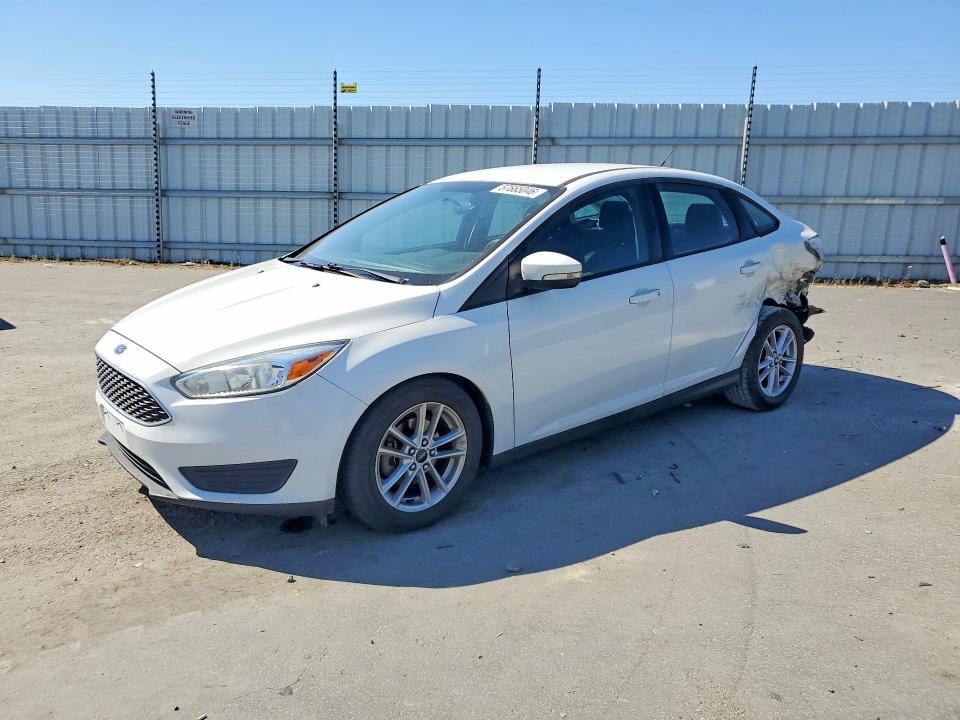 2016 FORD FOCUS — VIN 1FADP3F24GL255000