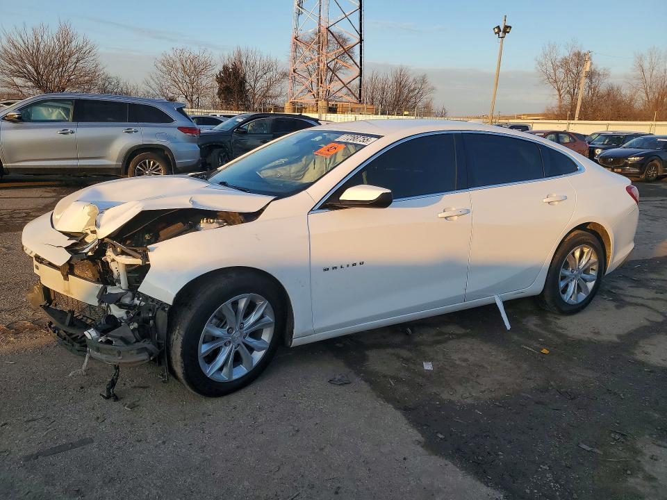 2020 CHEVROLET MALIBU — VIN 1G1ZD5ST3LF061062