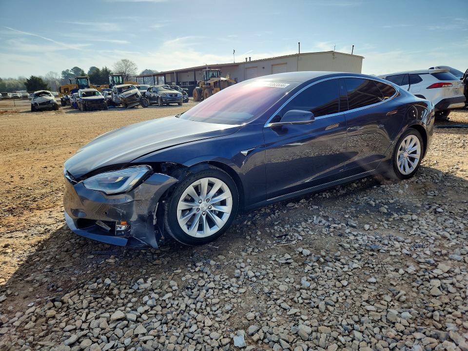 2017 TESLA MODEL S — VIN 5YJSA1E15HF183616