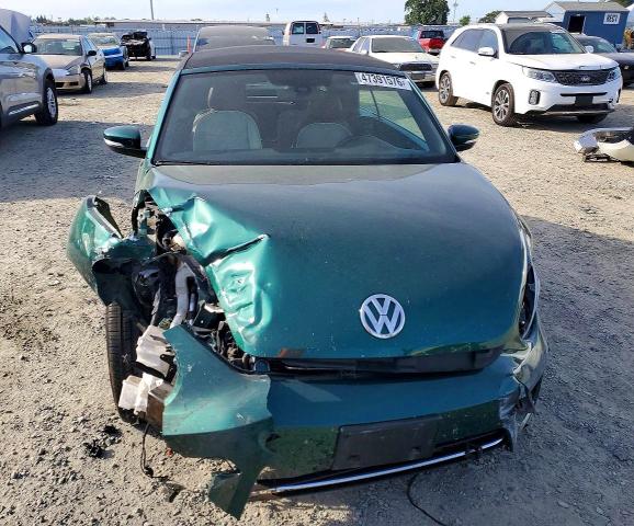 3VW517AT1HM813504