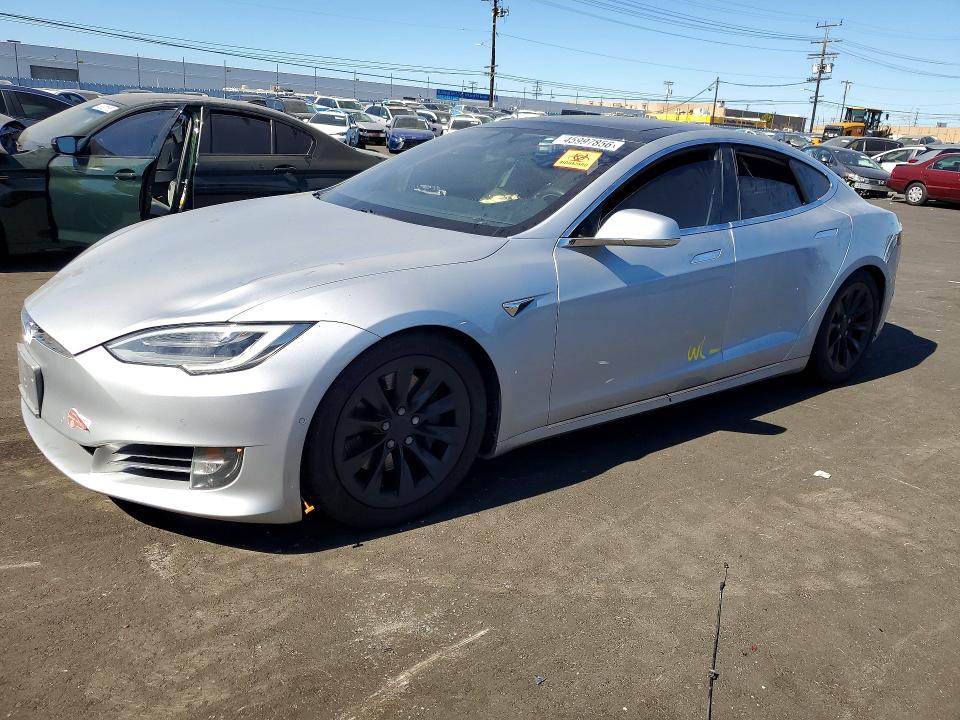 2018 TESLA MODEL S — VIN 5YJSA1E27JF281335