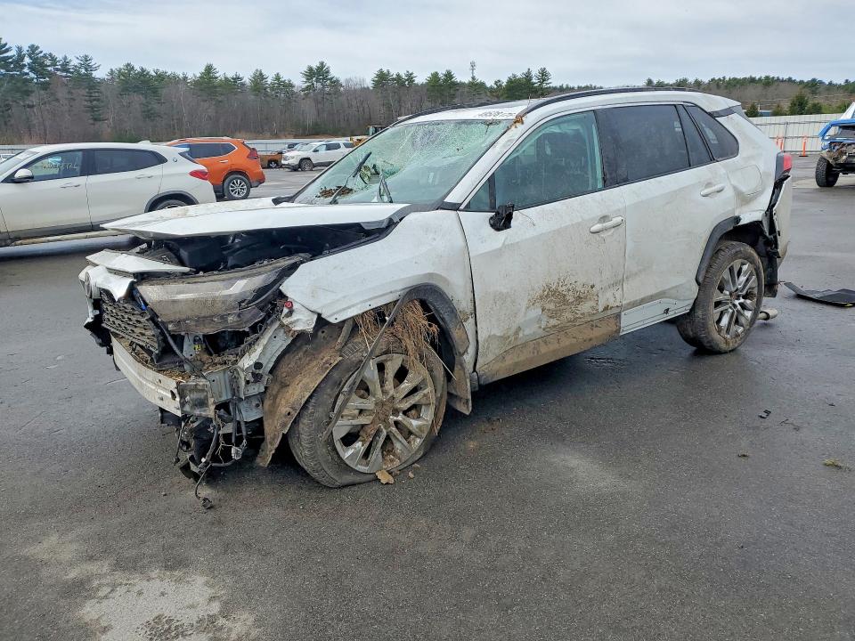 2025 TOYOTA RAV4 — VIN 2T3A1RFV6SW623601